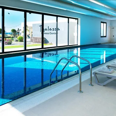 Apartment Lovely With Sea View Vokolidha