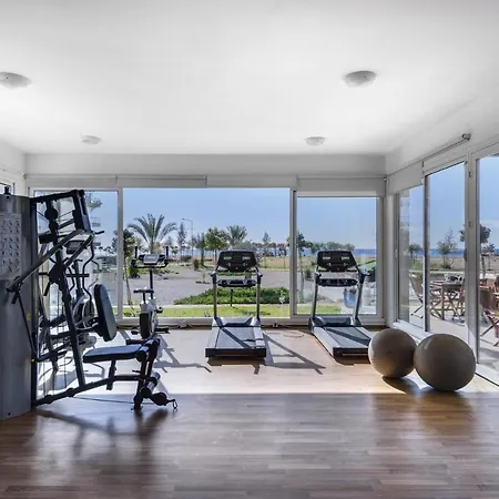 Lovely With Sea View Apartament